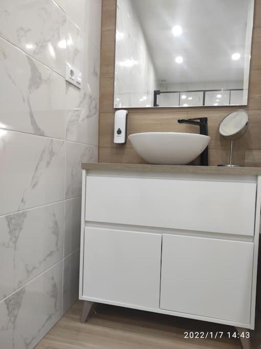 메리다 Bonita Y Amplia Casa Con Patio, En Centro Ciudad 아파트 외부 사진