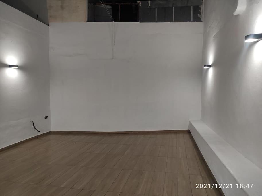 메리다 Bonita Y Amplia Casa Con Patio, En Centro Ciudad 아파트 외부 사진